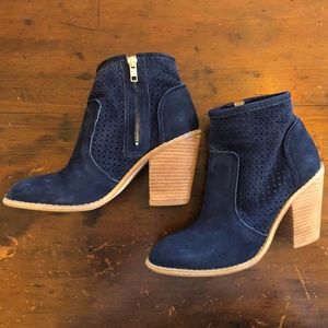 ANTHROPOLOGIE Navy Suede High Heel Boots Size 6